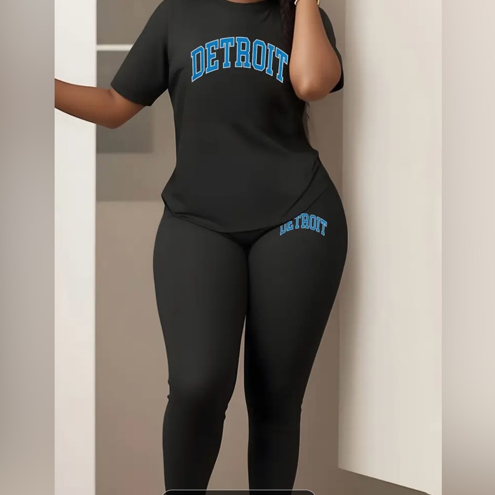 Black Graphic (Detroit Lions) Two piece Athletic Set 2XL  (16) short sleeves